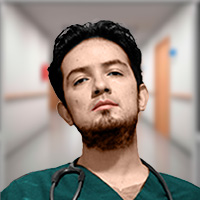 Dr. Iván Nicolás Calderón Urresta, Médico General en Quito