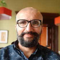 Dr. Alberto Palacios, Pediatra en Quito
