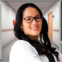 Dra. Ena Maria Chang Estrella, Pediatra - Neonatóloga en Guayaquil