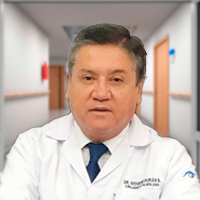 Dr. Guillermo Geovani Duran Sánchez, Oftalmólogo en Cuenca