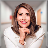 Dra. Mónica Patricia Ballagán Lucero, Gastroenteróloga en Riobamba
