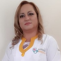 Dra. Mónica Jazmine Real Jiménez, Subespecialista en Neonatología en Latacunga