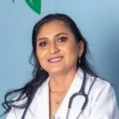 Dra. Gloria Guadalupe Laime Ramos, Pediatra en Guayaquil