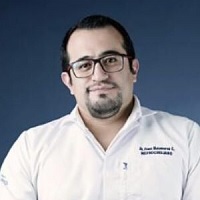 Dr. Franz Camilo Matamoros Cueva, Neurocirujano en Loja