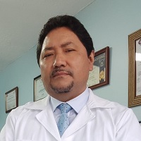 Dr. Manuel Idebrando Aguilar Chalacán, Traumatólogo en Sangolqui